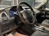 Infiniti QX80
