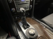 Infiniti QX80