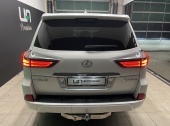 Lexus LX450d