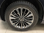 Infiniti QX80