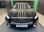 Infiniti QX70