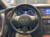 Infiniti QX70