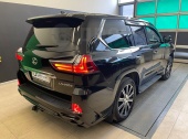 Lexus LX450d