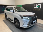 Lexus LX450d