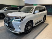 Lexus LX450d