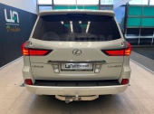 Lexus LX450d