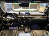 Lexus LX570
