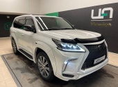 Lexus LX570