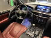 Lexus LX570