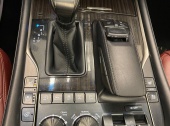 Lexus LX570