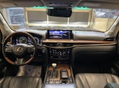 Lexus LX570