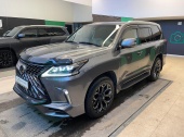 Lexus LX570