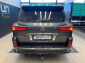 Lexus LX570