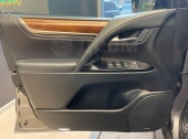 Lexus LX570