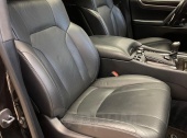Lexus LX570