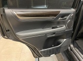 Lexus LX570