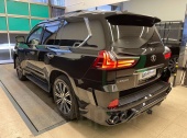 Lexus LX570