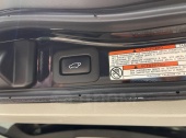 Lexus LX570