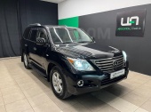 Lexus LX570