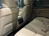 Lexus LX570