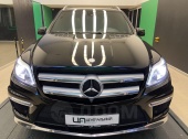 Mercedes-Benz GL-Class
