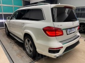 Mercedes-Benz GL-Class