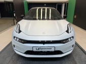 Zeekr 001