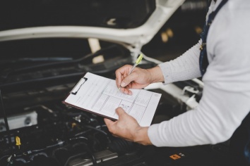 В каких случаях эксплуатация автомобиля запрещена? 